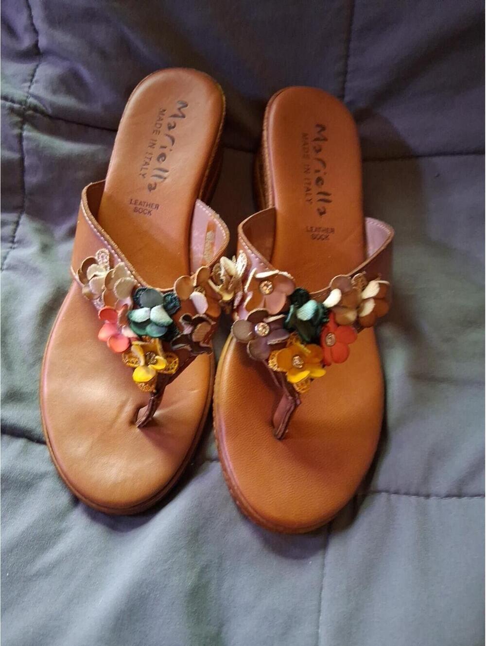 Italian Shoemakers Zane Wedge Sandals  Multi-Color Flowers Jeweled Size 8 Y1
